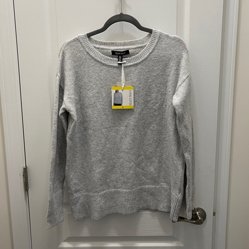 Women Ellen Tracy sweater